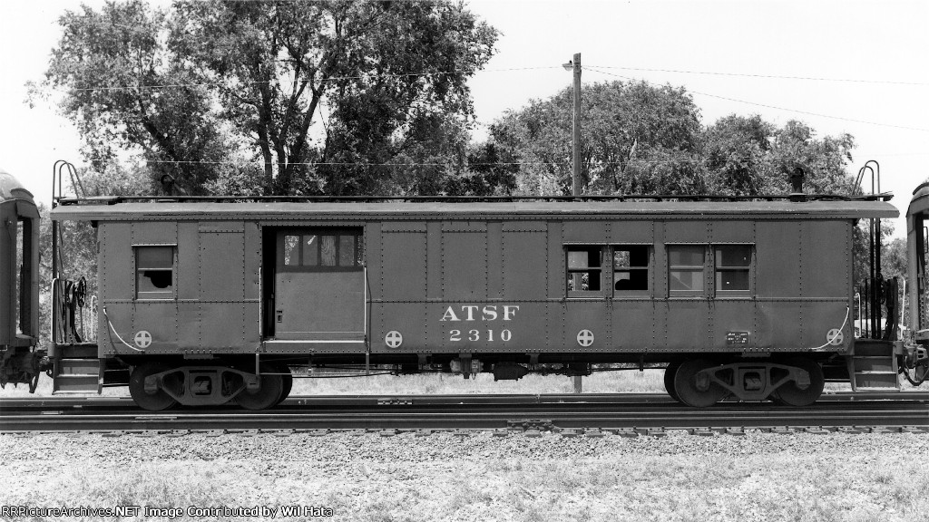 Santa Fe Drovers Caboose 2310